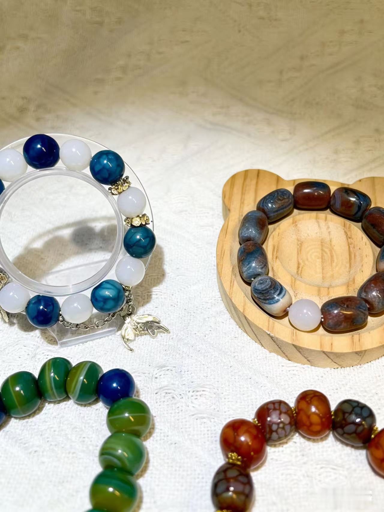 Custom natural energy agate bracelet (please contact customer service after subscription)
