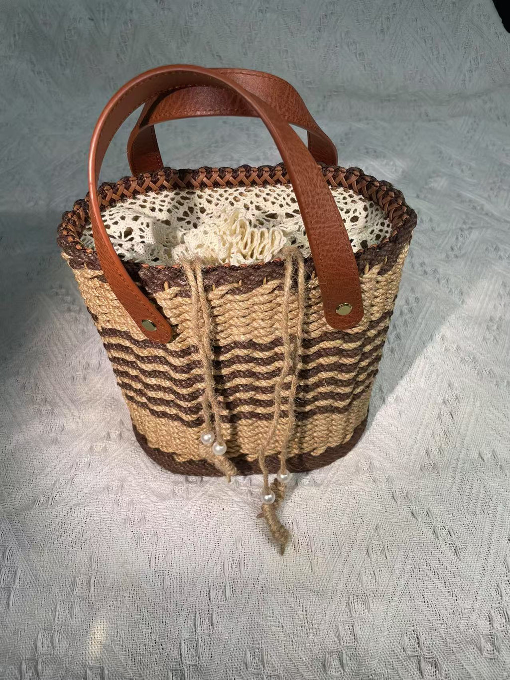 Hand-Woven Jute Tote Bag - Handmade Eco-Friendly Reusable Shoulder Bag for Daily Commute